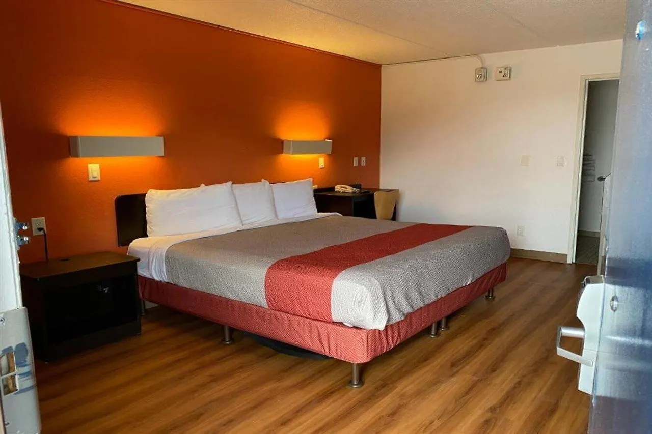 Motel 6-Memphis, Tn - Downtown Memphis